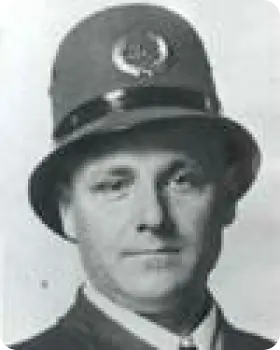 Photo of Officer Arthur F. Barrows