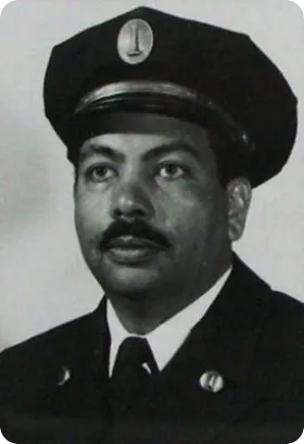 Photo of Lieutenant Roy Pope Jr.