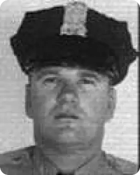 Photo of Patrolman Robert Wayne Evans